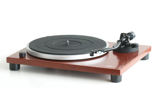 Music Hall Audio Turntable: MMF- 1.5